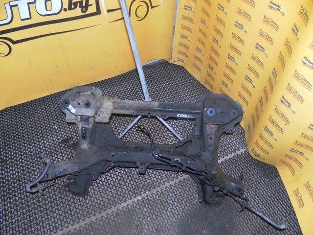 Балка подвески передняя (подрамник) CSQ7U8 Citroen Xantia