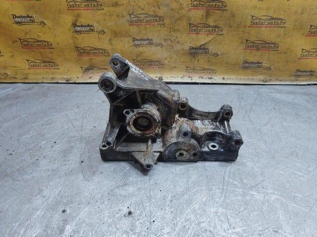 Кронштейн генератора U8BDQJ Rover 600