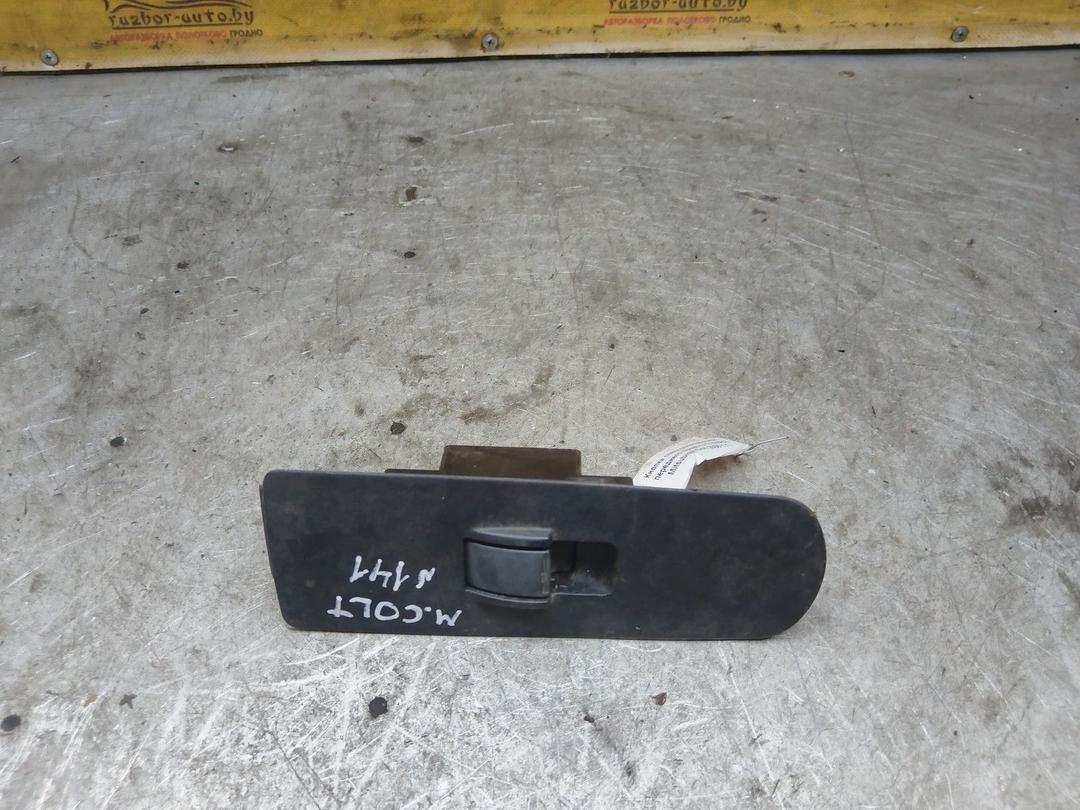 Кнопка стеклоподъемника переднего правого T1W4HX Mitsubishi Colt купить с доставкой