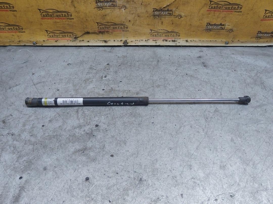 Амортизатор крышки багажника (3-5 двери) 6J52Y4 Audi A4 купить с доставкой