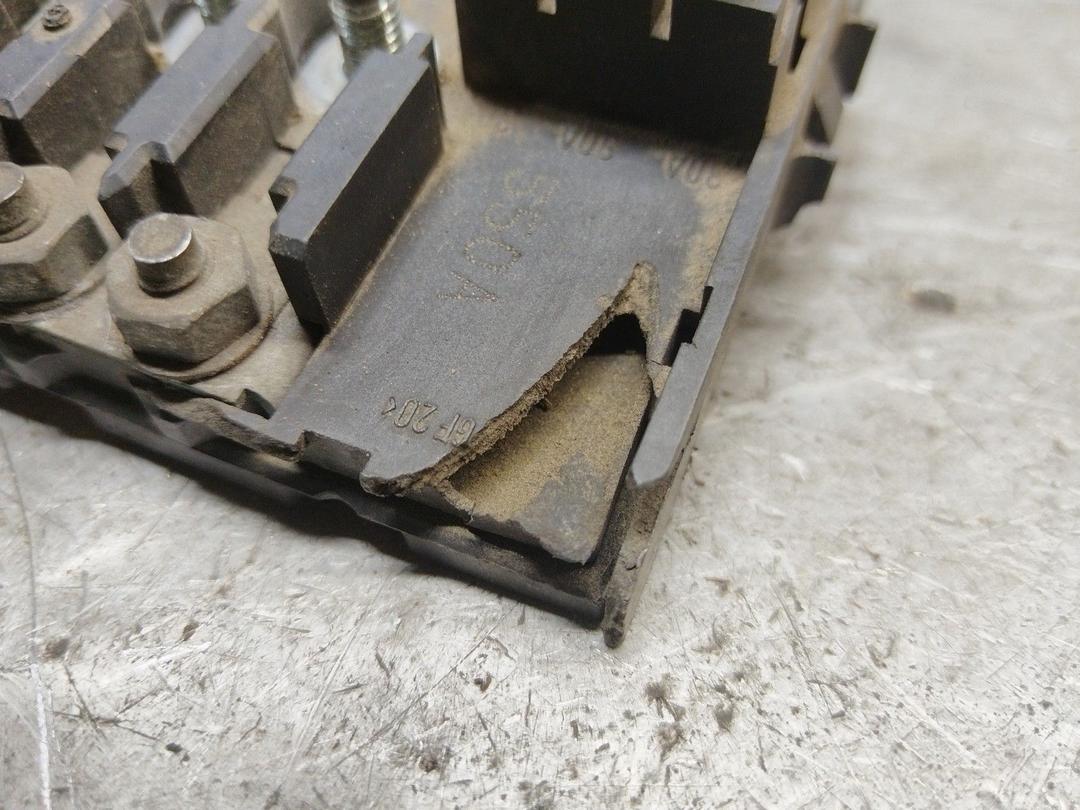 Блок предохранителей 7XMBIE Volkswagen Golf - Фото 2