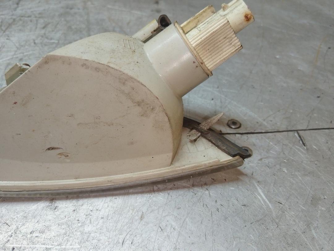 Поворотник правый IT4XO1 Mitsubishi Carisma - Фото 4