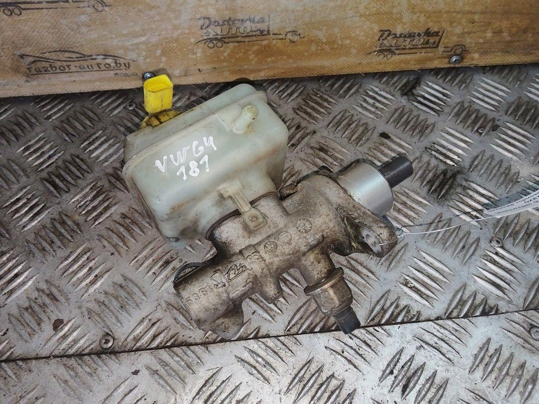 Цилиндр тормозной главный QXE7T5 Volkswagen Golf - Фото 3