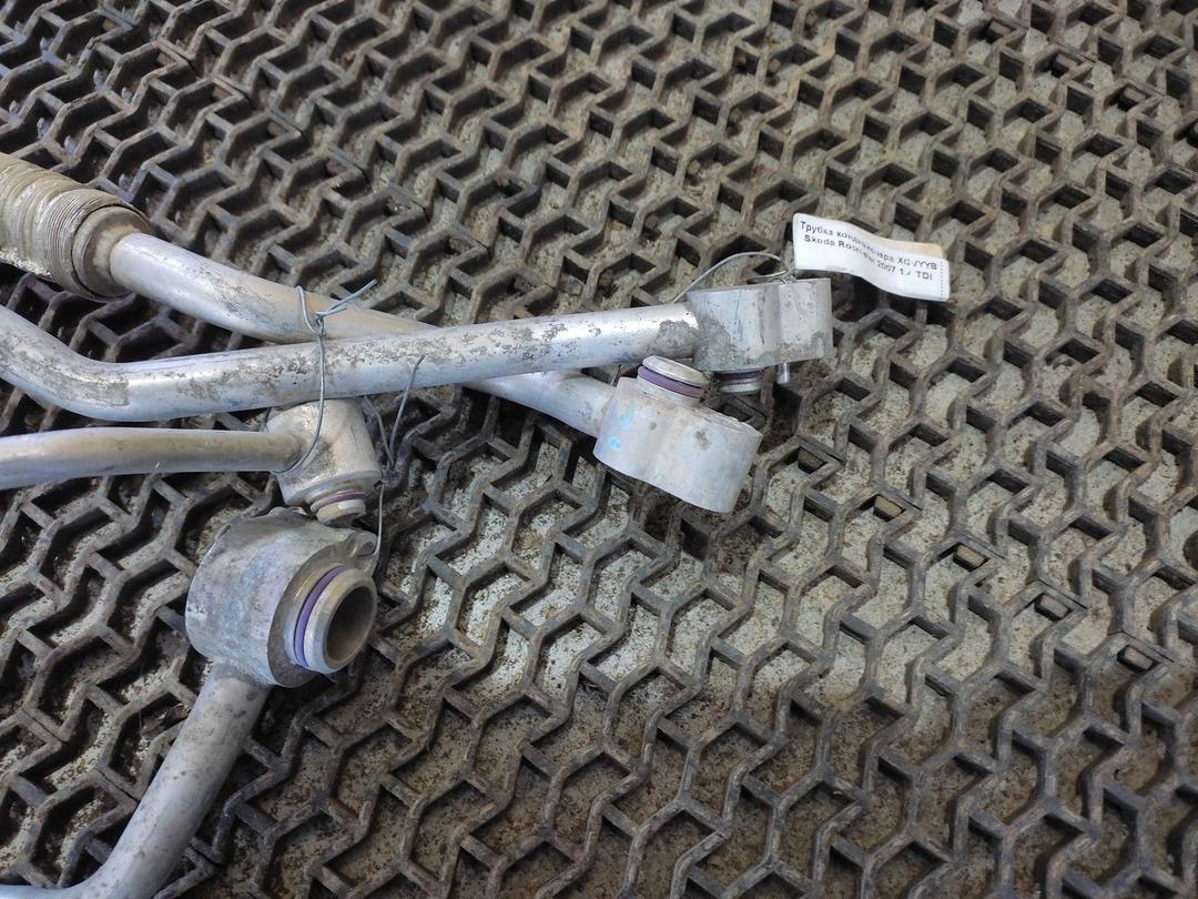 Трубка кондиционера XQVYYB Skoda Roomster купить