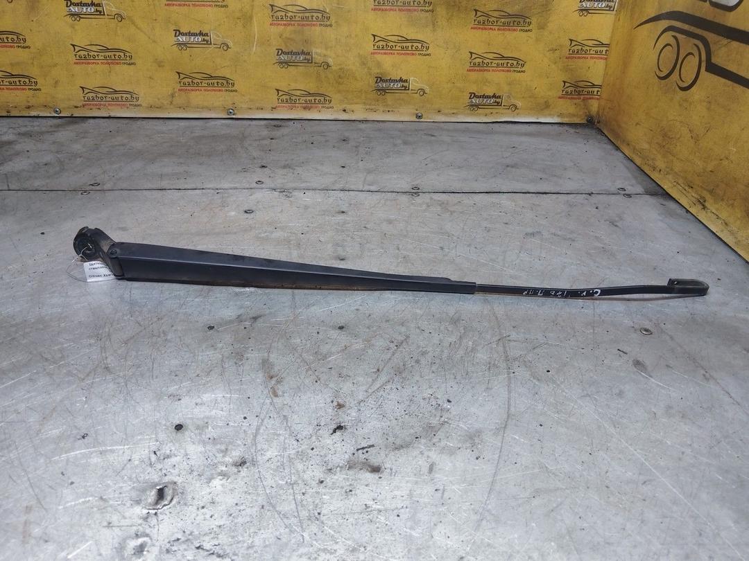 Щеткодержатель (поводок стеклоочистителя, дворник) AN9V82 Citroen Xsara Picasso - Фото 1