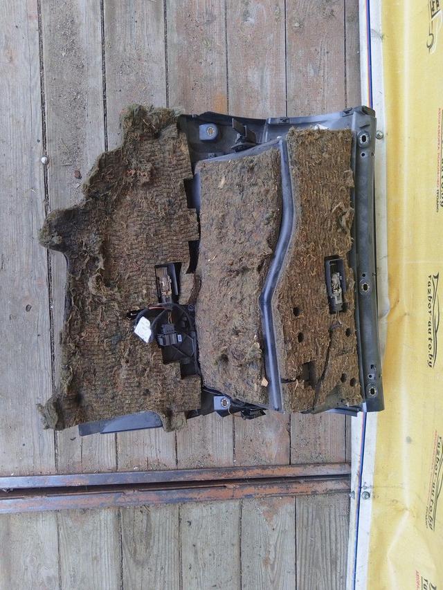 Бардачок 167U7X Audi A6 купить с доставкой