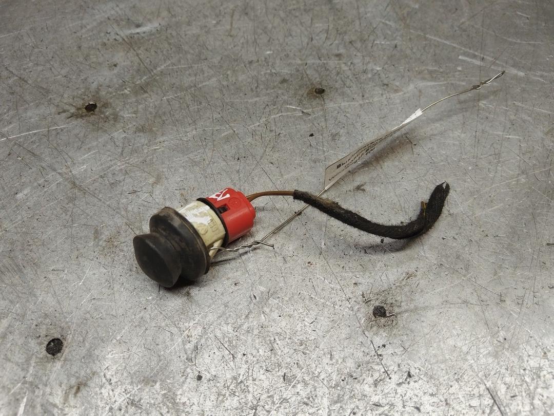 Выключатель концевой (концевик) 5M4YXV Volkswagen Sharan