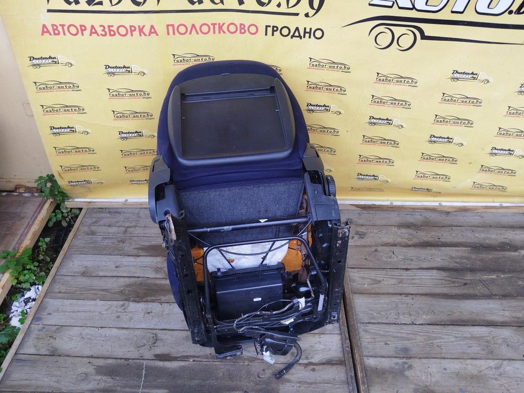 Сиденье переднее правое 86QFPD Fiat Stilo undefined