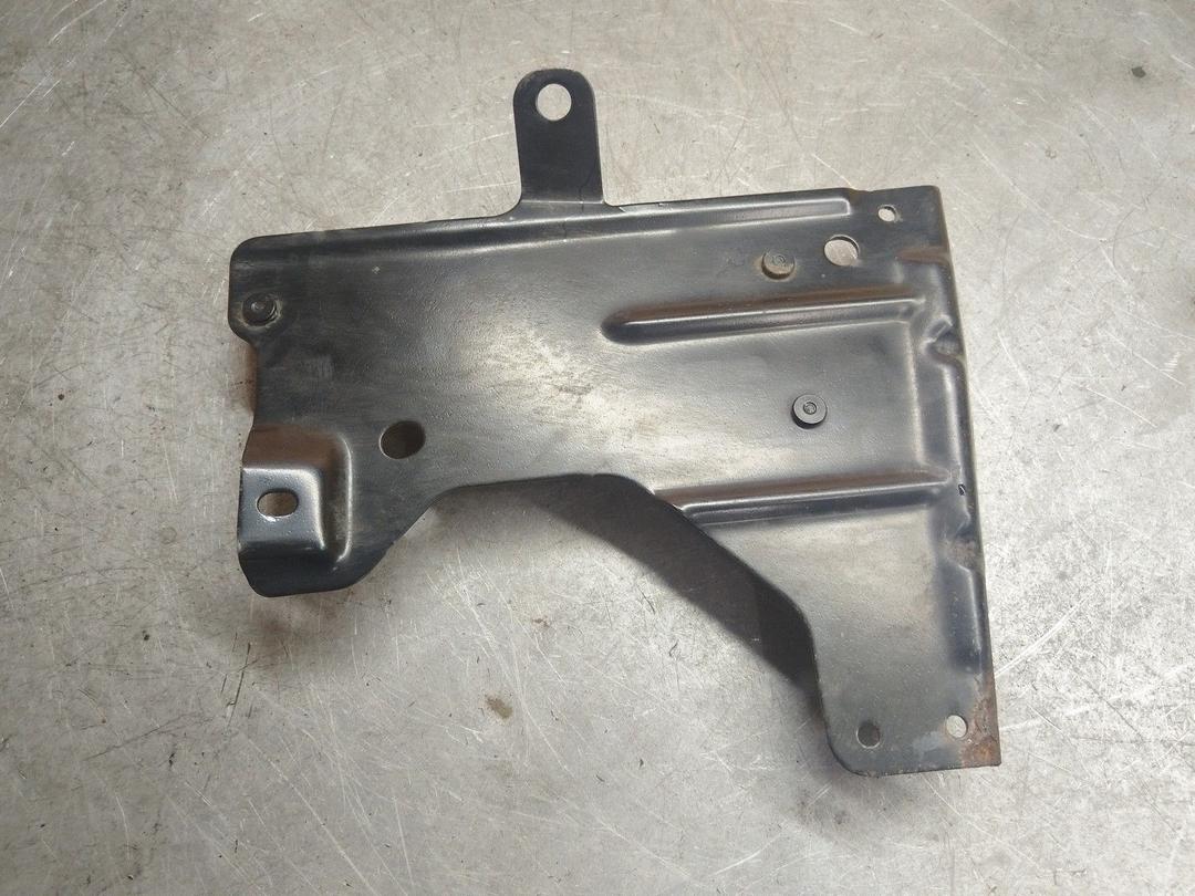 Кронштейн блока управления двигателем CIA17G Ford Fusion купить