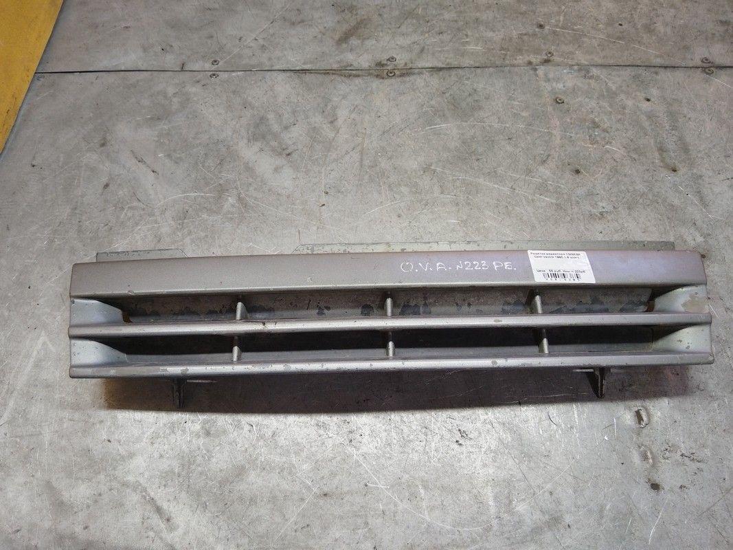 Решетка радиатора 1QGKBA Opel Vectra