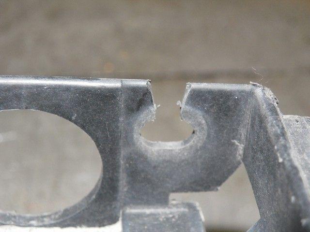 Решетка радиатора FQHMIQ Mazda 323F - Фото 9