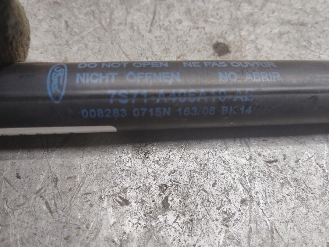 Амортизатор крышки багажника (3-5 двери) GBZTPM Ford Mondeo купить в магазине запчастей бу