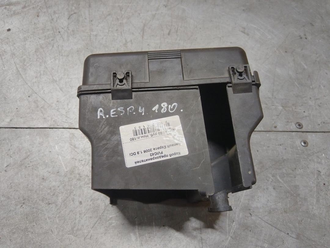 Короб предохранителей FVIC42 Renault Espace