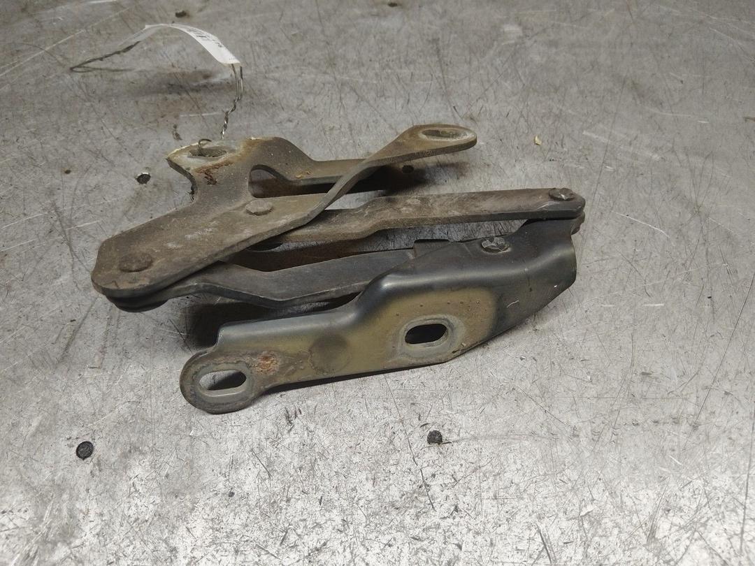 Петля капота правая WP0T8Y Volkswagen Sharan - Фото 2