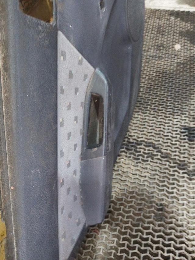 Обшивка двери задней левой (дверная карта) MFFZEX Hyundai Getz купить