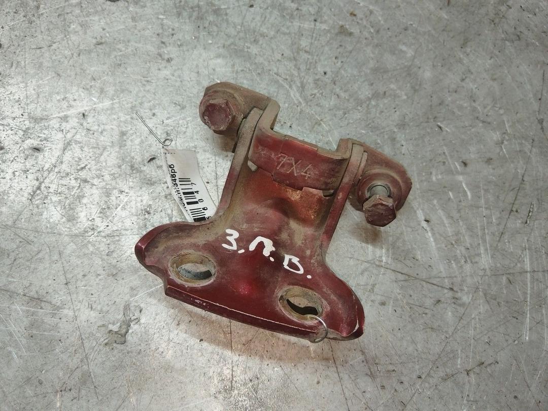 Петля двери задней правой 7ZYHBG Mitsubishi Carisma купить