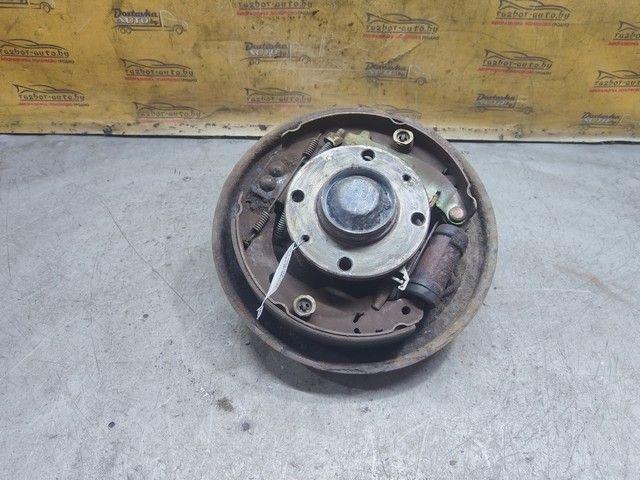 Ступица задняя левая V4Y421 Peugeot 406