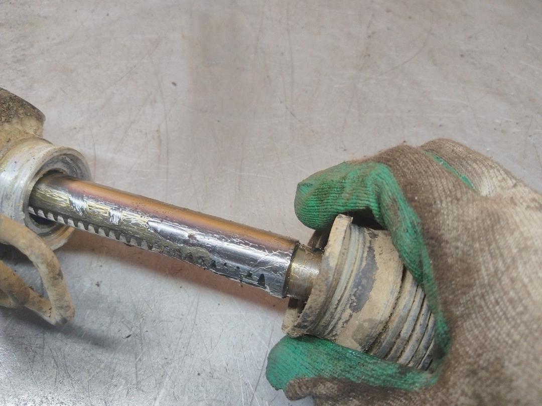 Рулевая рейка 0OYLYW Nissan Almera купить с доставкой