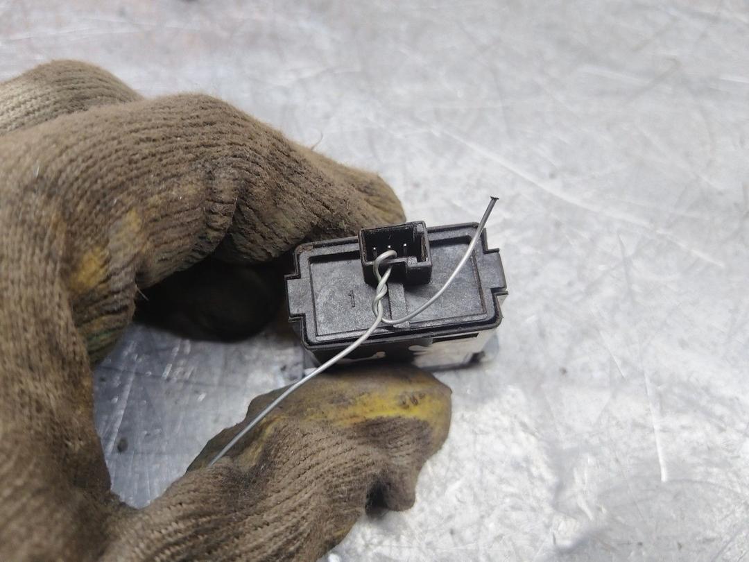 Кнопка корректора фар KSSU2P BMW 5 E39 - Фото 4