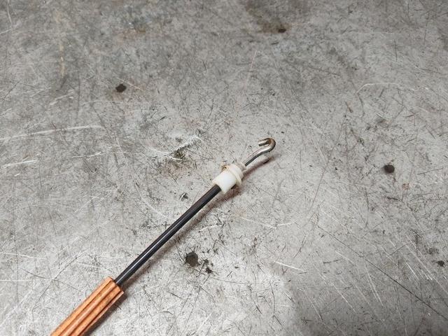 Замок двери задней правой 95677O Audi A4 купить в магазине запчастей бу