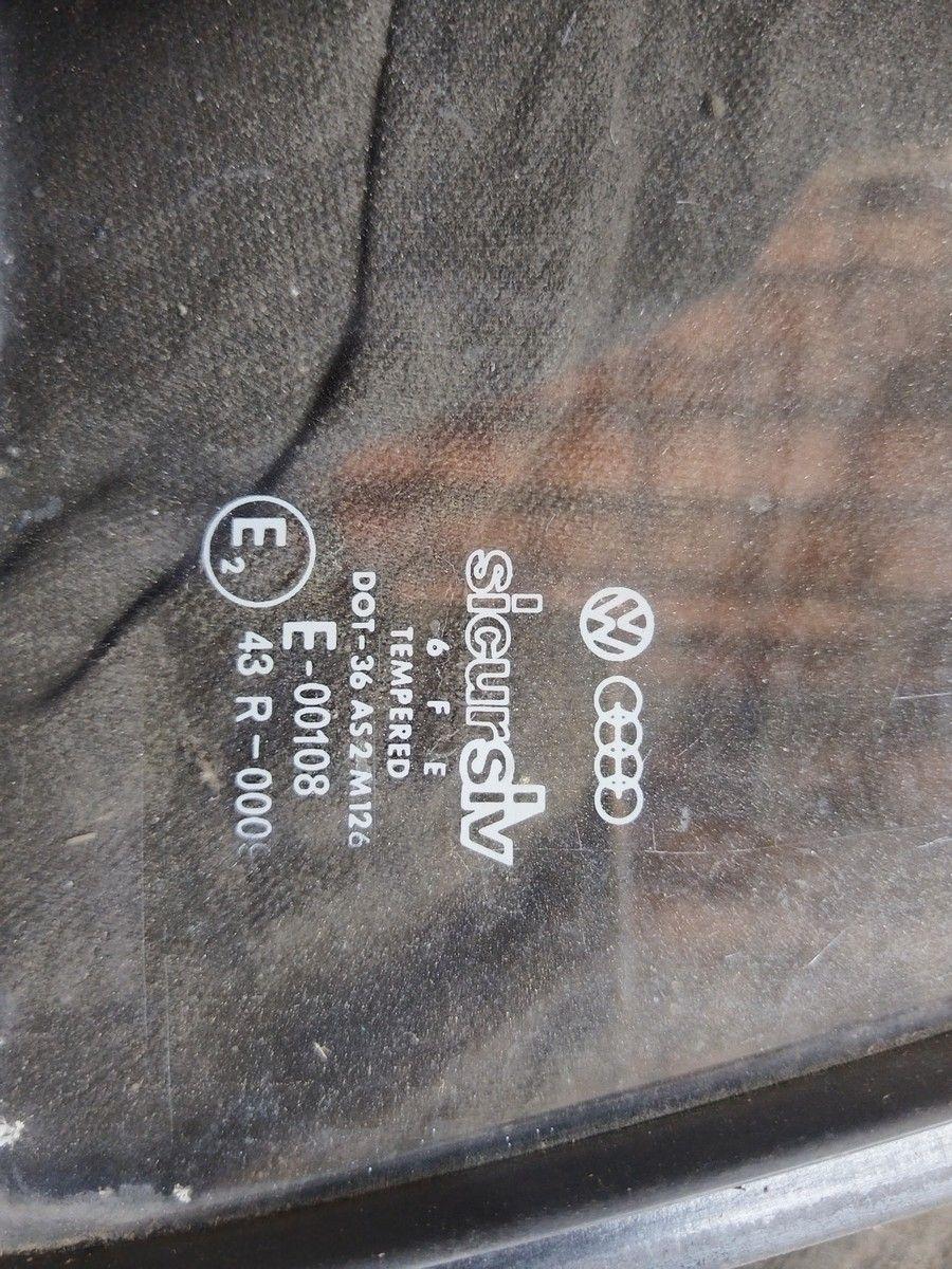 Стекло двери задней левой NOM233 Volkswagen Passat купить