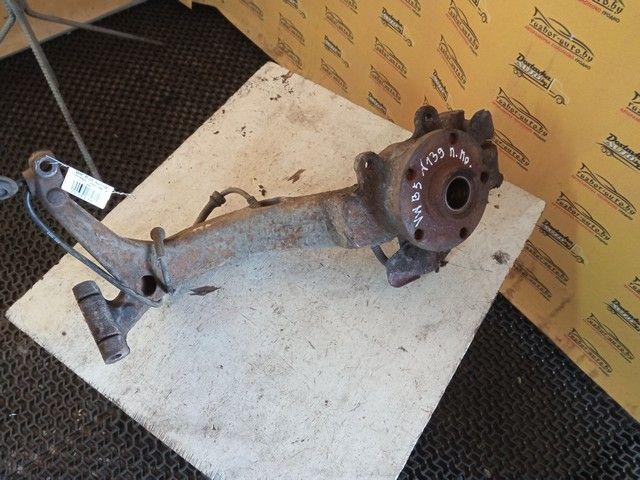 Кулак поворотный правый UFSBFG Volkswagen Passat