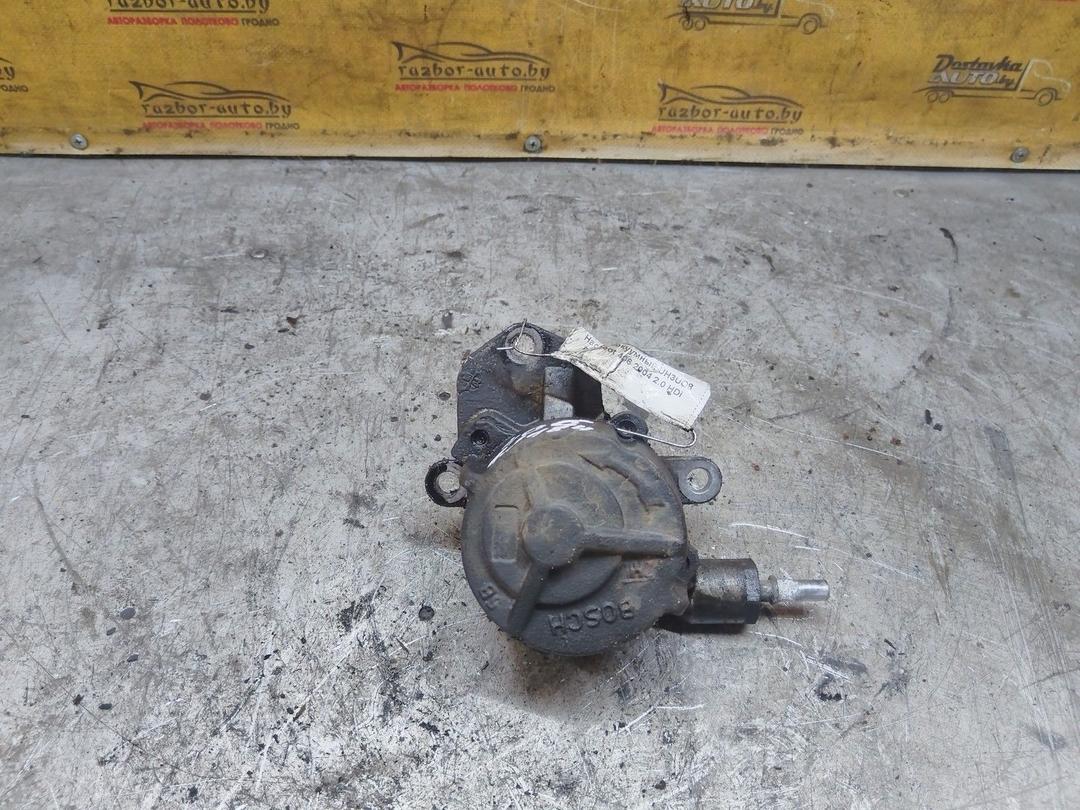 Насос вакуумный UH3UO8 Peugeot 406 undefined