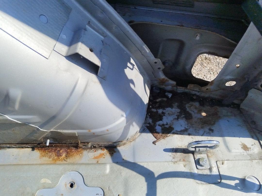 Крыло заднее правое EFR29M Ford Galaxy купить с доставкой. Огромный выбор запчастей и марок авто. У нас есть практически все.