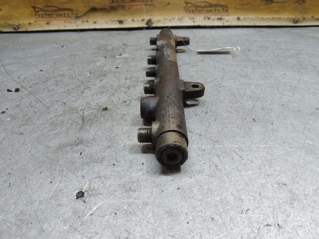 Топливная рампа 22Q4PZ Renault Laguna купить на авторазборке