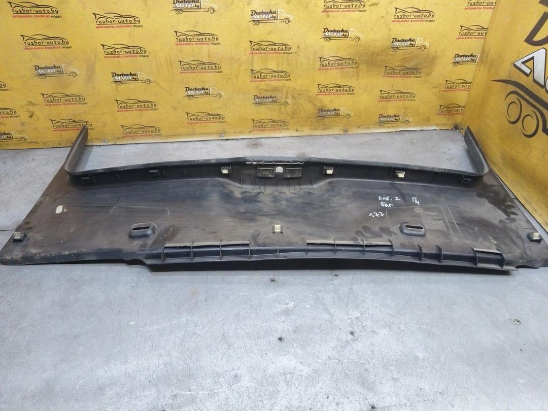 Накладка замка багажника PI35VU Volkswagen Golf купить с доставкой