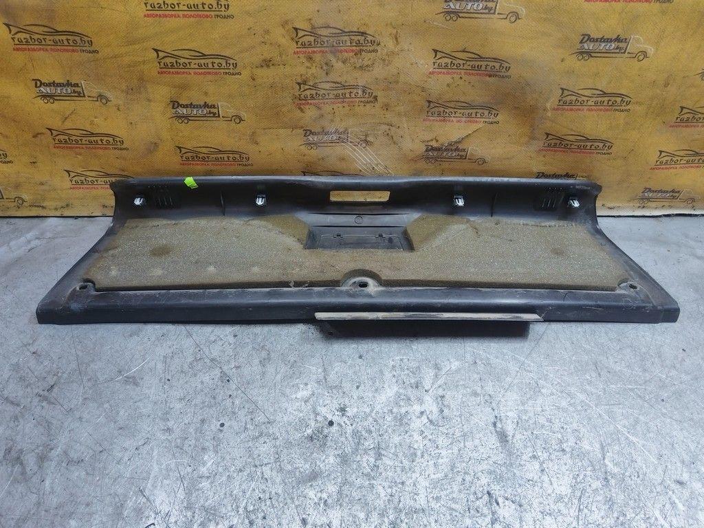 Накладка замка багажника KQRVAQ Peugeot 406 - Фото 3