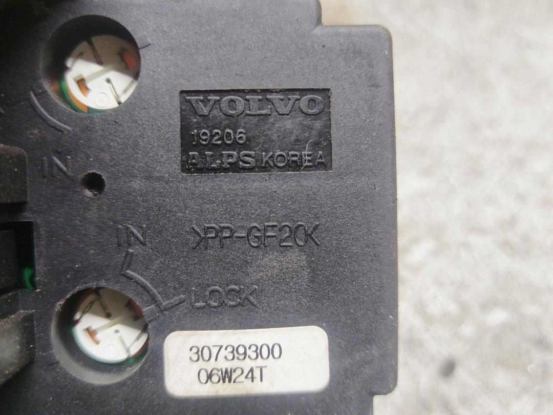 Переключатель света C1F971 Volvo S40 купить на авторазборке