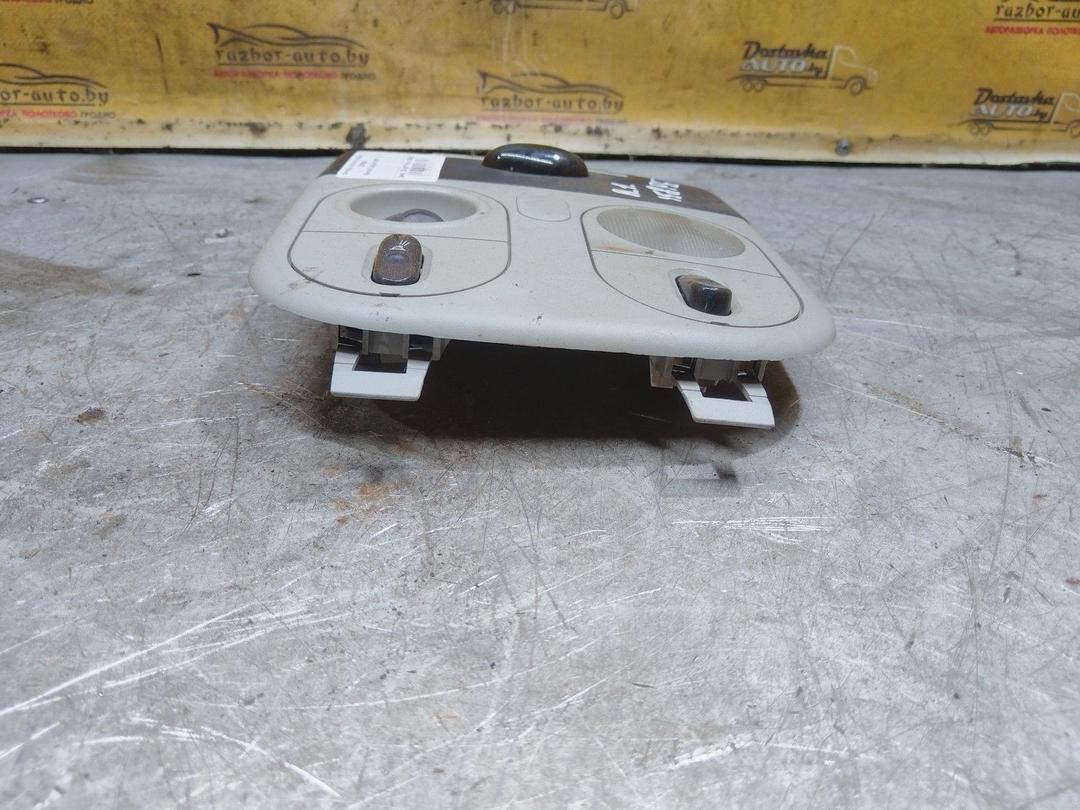 Фонарь салона (плафон) U8Y98V Renault Laguna купить