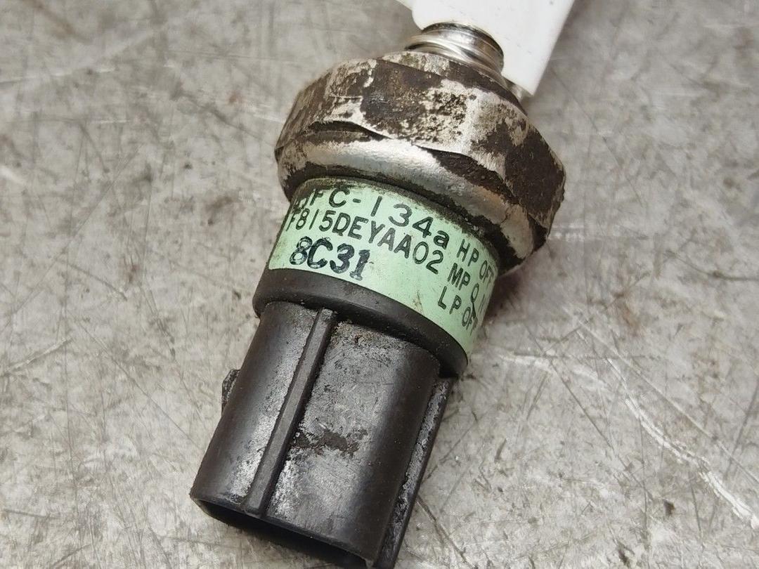 Датчик кондиционера AX1I1D Hyundai Matrix - Фото 3