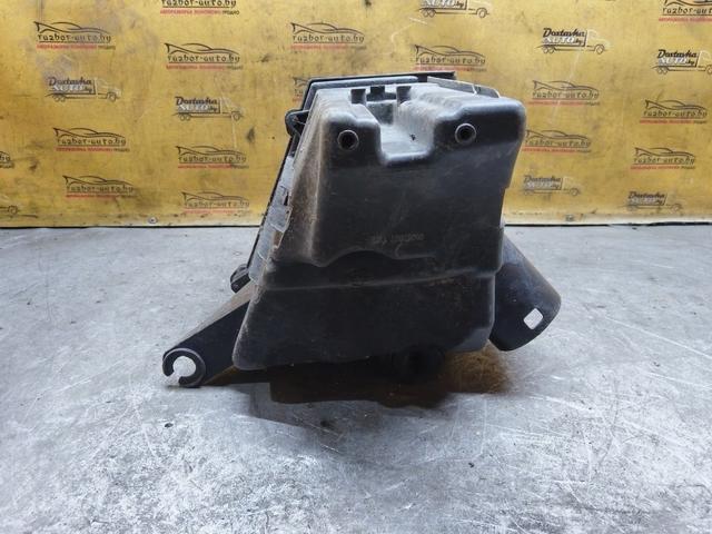 Корпус воздушного фильтра 68QD1N Skoda Roomster купить с доставкой