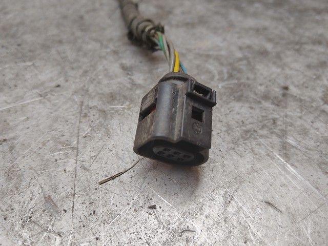 Проводка двери задней правой LVJT57 Skoda Octavia купить