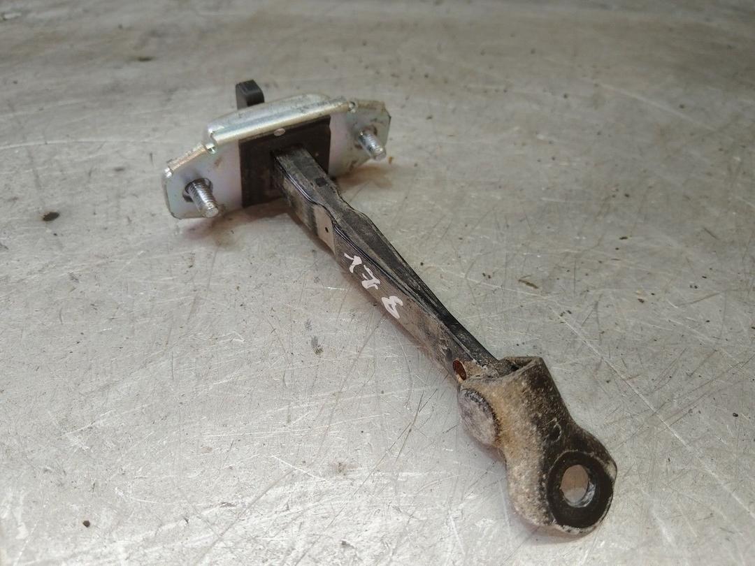 Ограничитель открывания двери задней UJW4UI Kia Sorento купить с доставкой