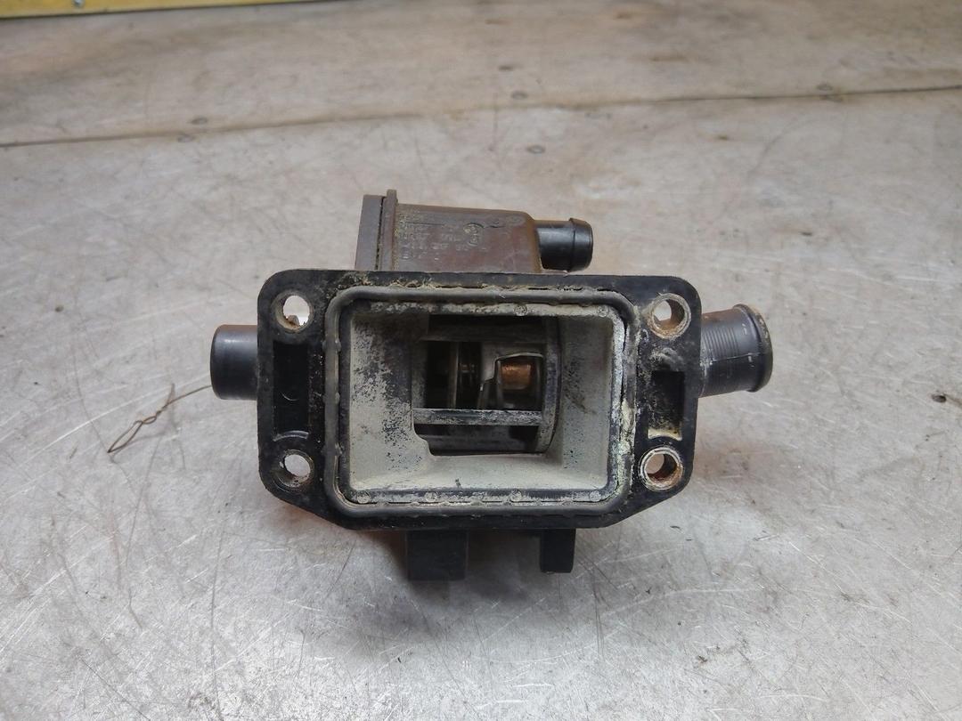Корпус термостата OHSUL0 Peugeot 206