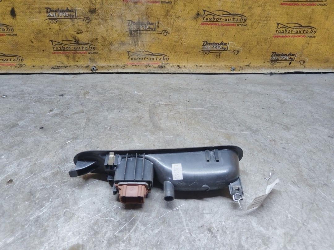 Кнопка стеклоподъемника заднего правого GKW5VH Renault Espace купить в магазине запчастей бу