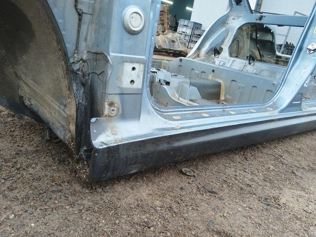 Стойка кузовная передняя левая WVU63V Peugeot 607 купить в магазине запчастей бу