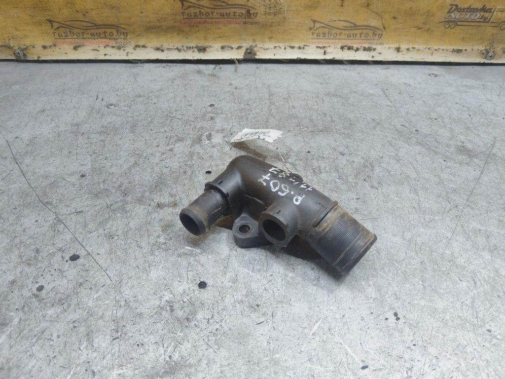 Фланец (тройник) системы охлаждения 1ANG17 Peugeot 607 - Фото 1