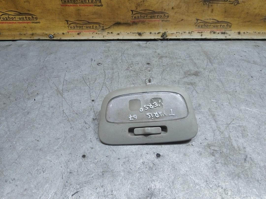 Фонарь салона (плафон) CYT3HF Toyota Yaris Verso