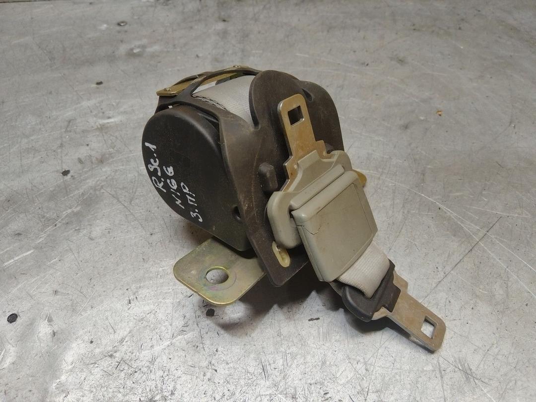 Ремень безопасности задний центральный 9YMJYE Renault Scenic