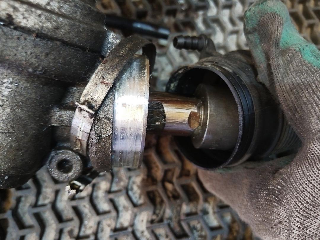 Рулевая рейка XDU0JE Peugeot 307 купить в магазине запчастей бу