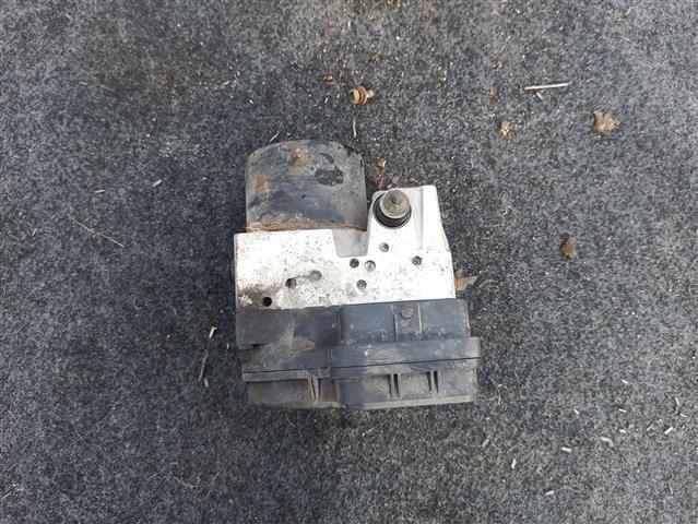 Блок ABS 4AC74F Toyota Avensis Verso купить