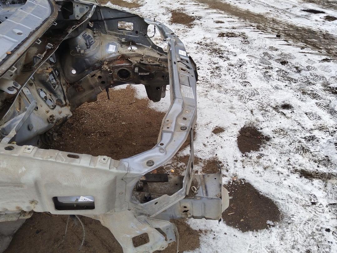 Передняя панель крепления облицовки (телевизор) Q7FM33 Opel Zafira купить