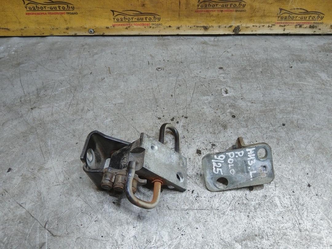 Петля двери передней левой 6FHXKT Volkswagen Polo купить в магазине запчастей бу