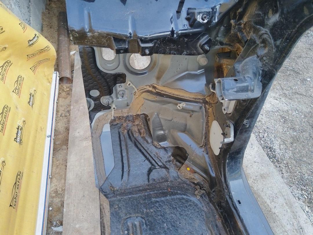 Стойка кузовная передняя правая U9W1ME Mitsubishi Carisma - Фото 6