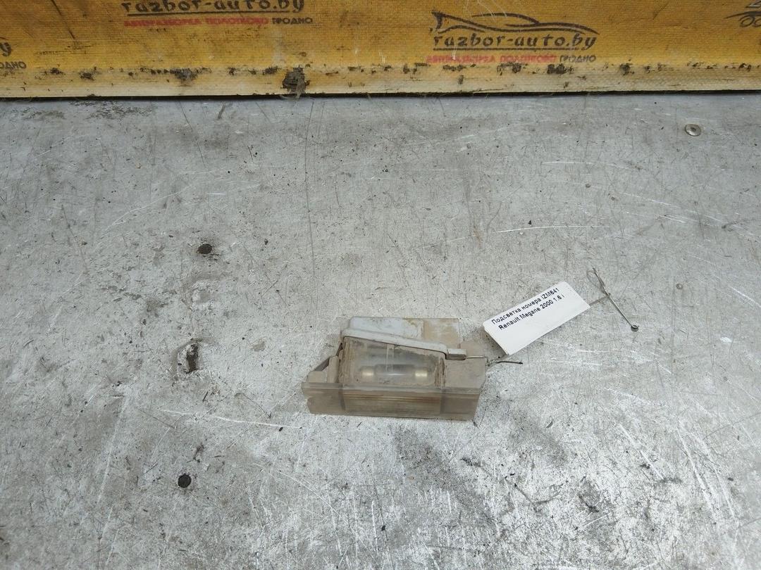 Подсветка номера IZM641 Renault Megane купить
