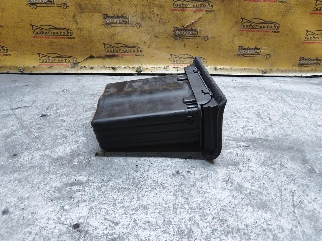 Бардачок LI4334 Renault Scenic купить в магазине запчастей бу